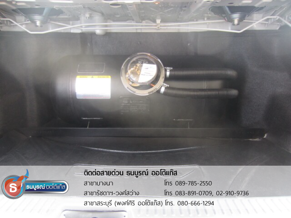 ผลงานการติดตั้งแก๊สสำหรับรถ TOYOTA Camry 2000 cc. ป้ายแดง ติดแก๊ส LPG หัวฉีด Advanced-OBD ENERGY-REFORM พร้อมถังแคปซูล 58 ลิตร โดยธนบูรณ์ ออโต้แก๊ส